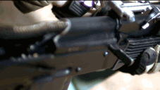 【肉山大魔王】射击时近看AK-74内部